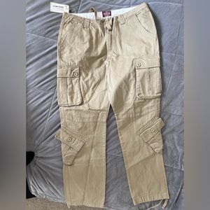 Men’s Matchstick cargo Pant in light Tan color